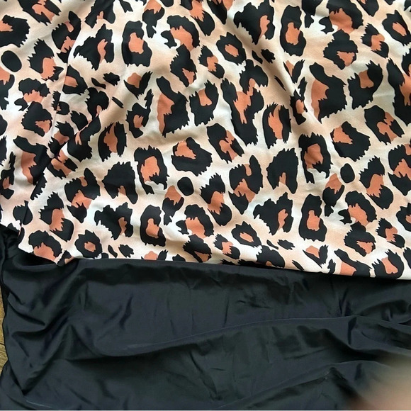 NWOT Leopard One Piece Swimsuit Off Shoulder Womens Large No Brand Nylon Spandex - Picture 4 of 7